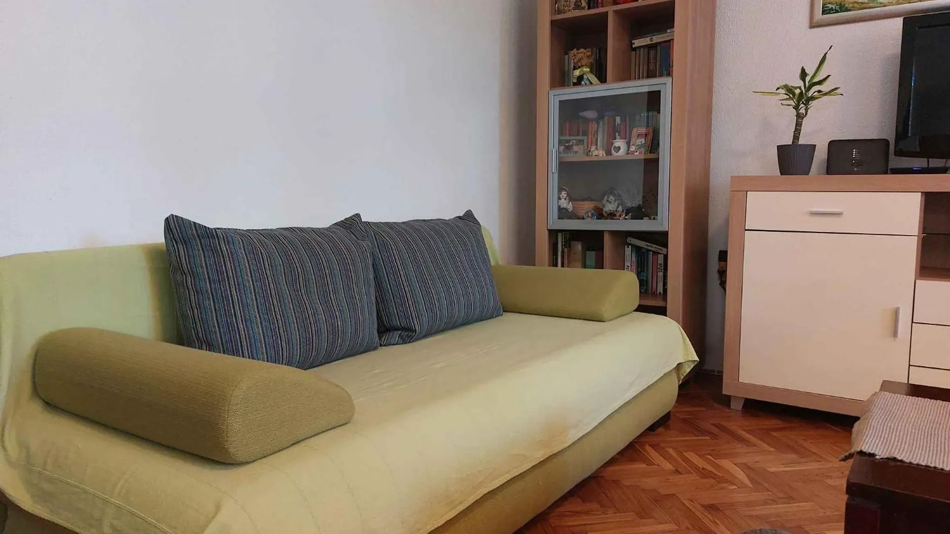 Apartment In Malinska/Insel Krk 14773 Хорватия